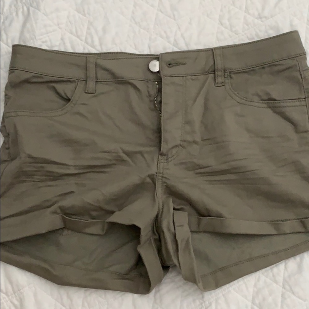 cute, green shorts
